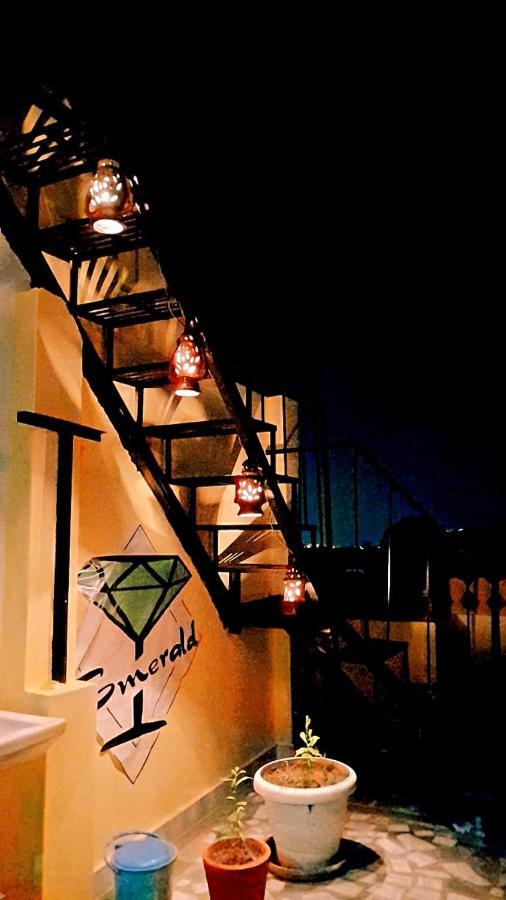 Hill Paradise Home Stay Udaipur Exterior photo