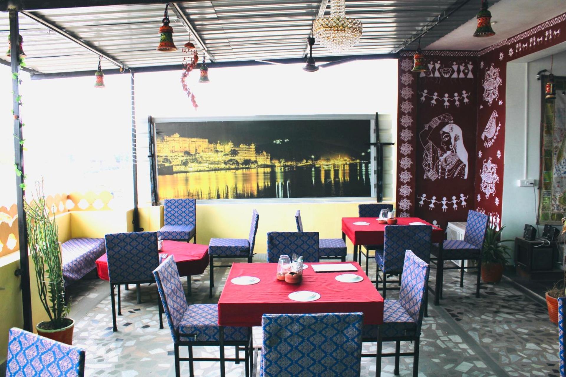 Hill Paradise Home Stay Udaipur Exterior photo